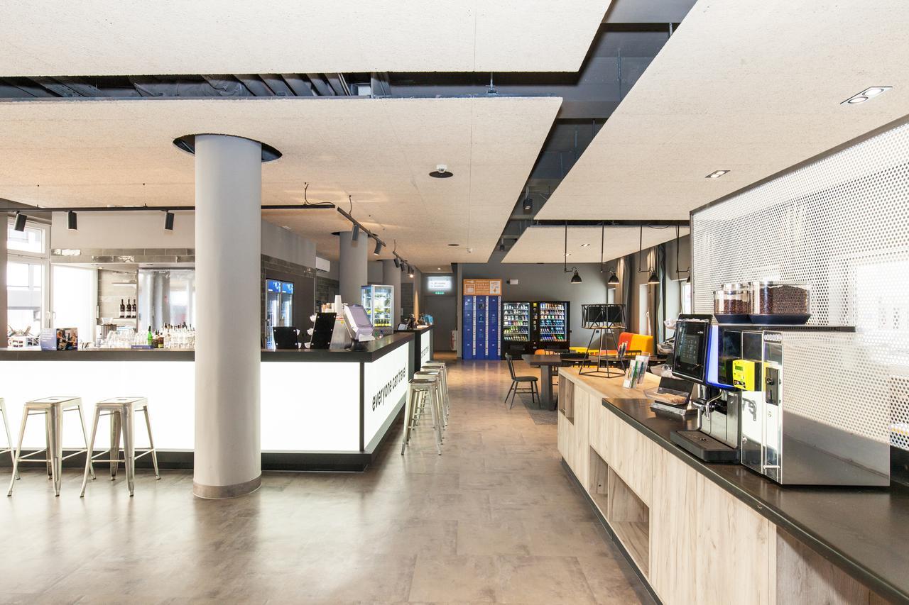 Hotel A&O Nuernberg Hauptbahnhof Esterno foto